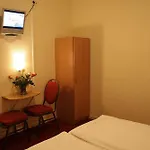 Hotel Mozart 2*